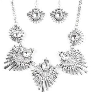 2 cute and trendy necklaces!